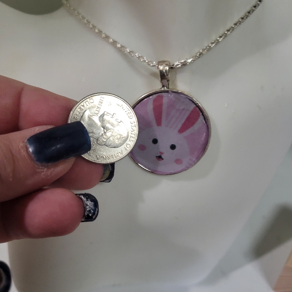 CUTE EASTER BUNNY PENDANT NECKLACE. HANDMADE. FUN FOR HOLIDAYS - Picture 3 of 5